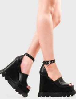 Lamoda Platform><noscript><img width=