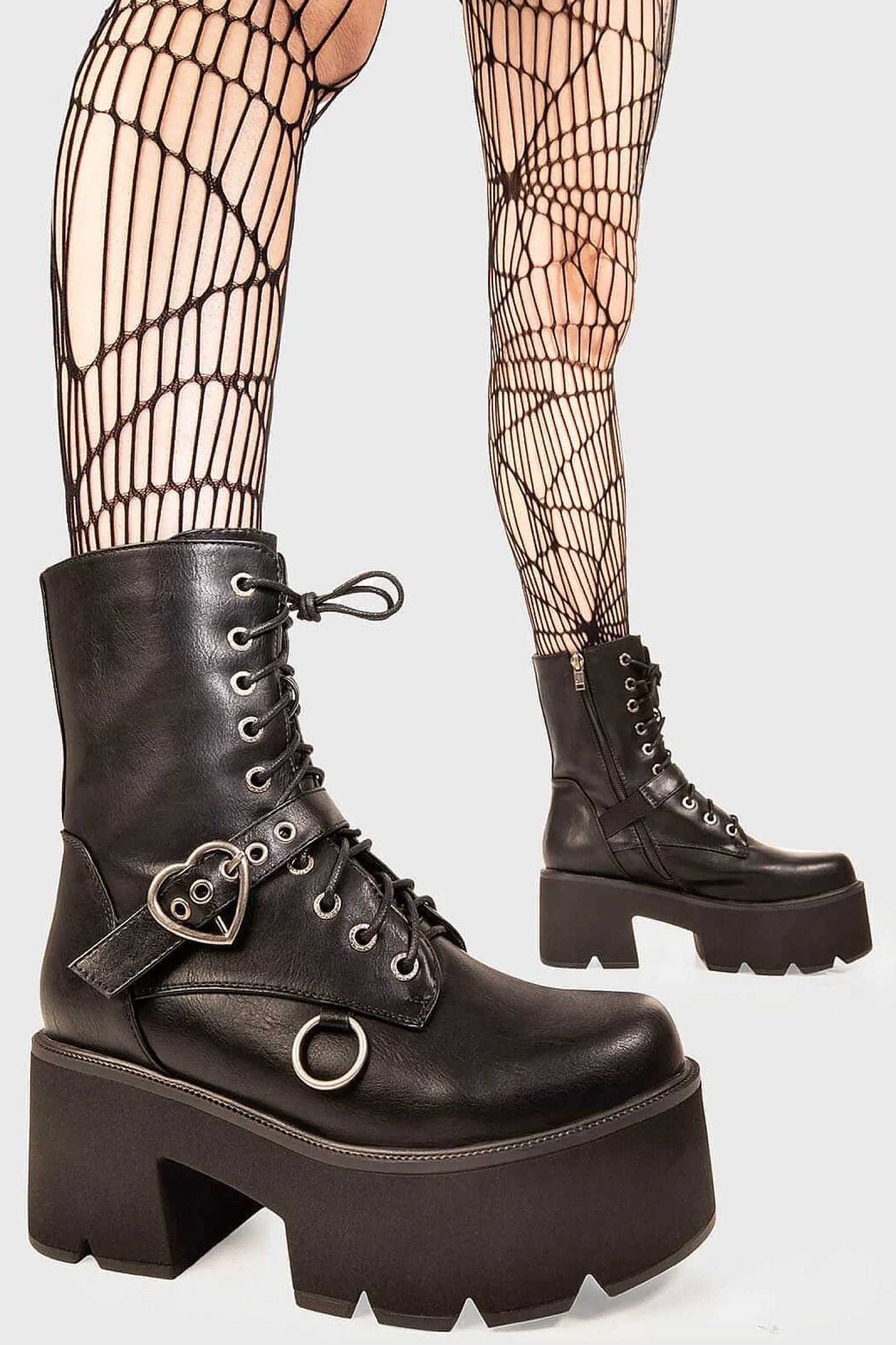 Lamoda Chunky>Heartless Chunky Platform Boots