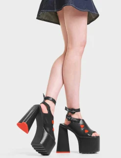 Lamoda Platform><noscript><img width=