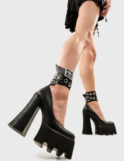 Lamoda Platform><noscript><img width=